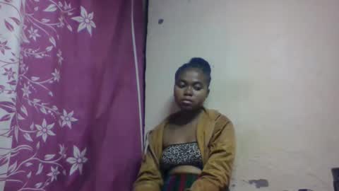 Snapshot of nilahmarie chatting on October 2025 09:05:02 PM nilah online show from October 2025 09:05:02 PM