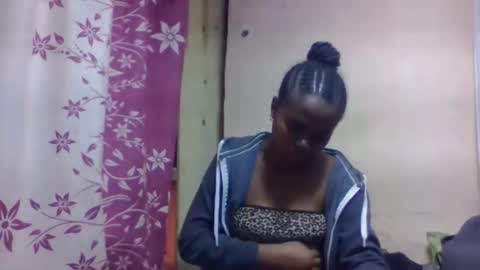 Snapshot of nilahmarie chatting on November 2025 07:54:01 AM nilah online show from November 2025 07:54:01 AM