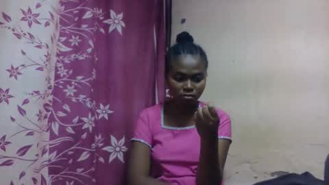 Snapshot of nilahmarie chatting on November 2025 08:17:02 AM nilah online show from November 2025 08:17:02 AM