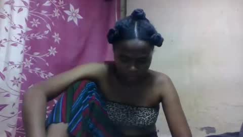 Snapshot of nilahmarie chatting on November 2025 08:48:02 AM nilah online show from November 2025 08:48:02 AM