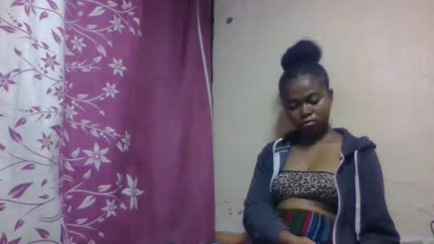 Snapshot of nilahmarie chatting on November 2025 11:49:02 PM nilah online show from November 2025 11:49:02 PM