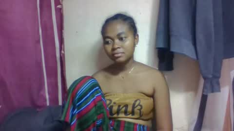 Snapshot of nilahmarie chatting on November 2025 02:32:02 PM nilah online show from November 2025 02:32:02 PM