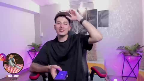 Nils online show from September 2025 04:14:02 AM