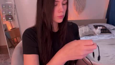 Jennet online show from September 2025 11:48:01 AM