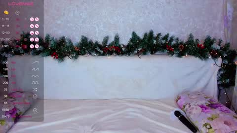 Nina online show from December 2024 03:25:02 PM