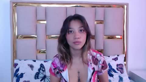 Nina Carther online show from November 2025 11:41:01 AM