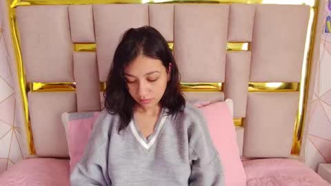 Nina Carther online show from March 2026 11:27:01 AM