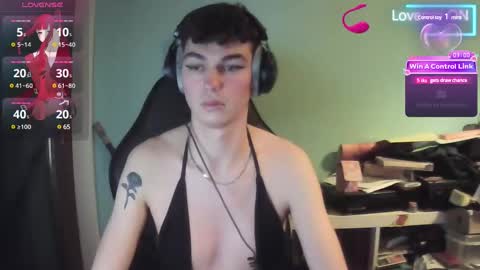 icynina online show from December 2024 08:58:02 PM