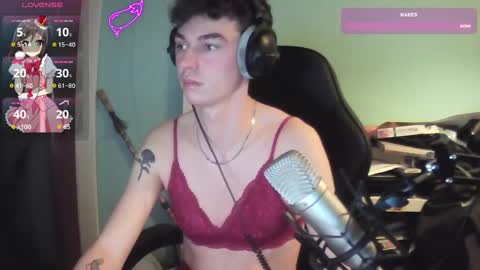 icynina online show from December 2024 10:32:02 PM