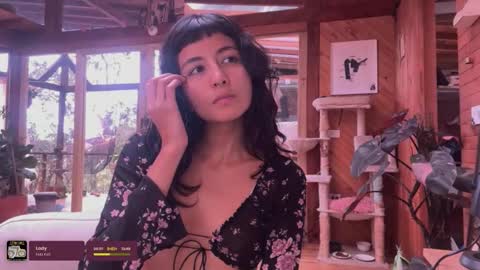 Nina.  online show from September 2025 07:28:02 PM