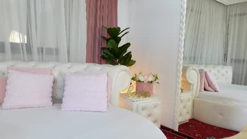 Snapshot of ninacrystal chatting on June 2026 09:57:02 AM NinaCrystal online show from June 2026 09:57:02 AM