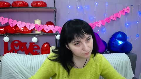 ninaflawlees online show from February 2025 05:40:02 AM