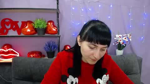 ninaflawlees online show from March 2025 07:17:01 PM