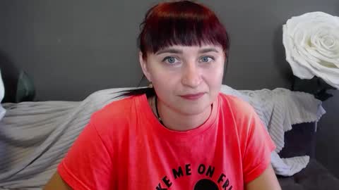 ninaflawlees online show from September 2025 11:56:02 AM