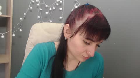 Snapshot of ninaflawlees chatting on January 2026 01:04:01 PM ninaflawlees online show from January 2026 01:04:01 PM