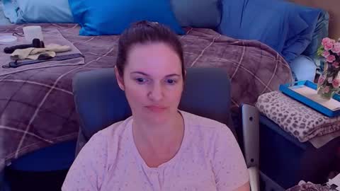 Snapshot of ninajaymes chatting on September 2025 08:41:01 PM Nina Jaymes online show from September 2025 08:41:01 PM