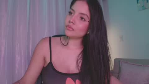 Snapshot of ninamichelle_ chatting on February 2025 05:13:01 AM Nina online show from February 2025 05:13:01 AM