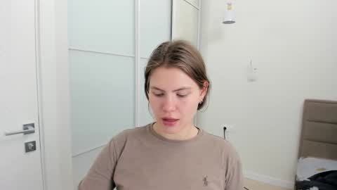 ninarihh online show from February 2025 12:52:02 PM