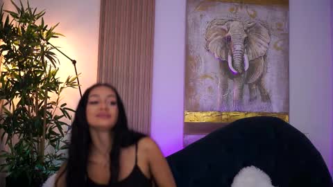 Ninna online show from October 2025 07:47:02 PM