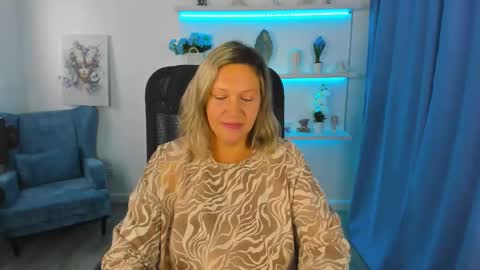 Snapshot of ninastarle chatting on September 2025 05:29:01 AM ninastarle online show from September 2025 05:29:01 AM