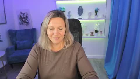 Snapshot of ninastarle chatting on September 2025 11:32:01 AM ninastarle online show from September 2025 11:32:01 AM