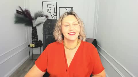 Snapshot of ninastarle chatting on November 2025 05:28:02 AM ninastarle online show from November 2025 05:28:02 AM