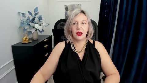 Snapshot of ninastarle chatting on November 2025 04:56:02 AM ninastarle online show from November 2025 04:56:02 AM