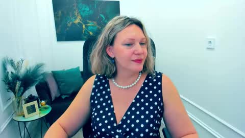 ninastarle online show from March 2026 08:19:01 AM