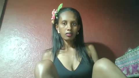 ninie246746 online show from January 2025 01:17:01 PM