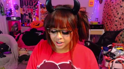 kiwi online show from October 2025 05:33:02 AM