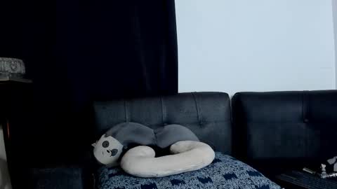 Steven online show from February 2025 02:03:01 AM