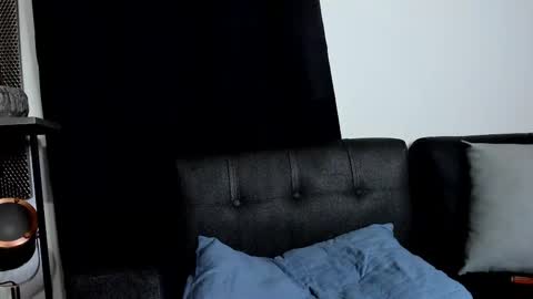 Steven online show from March 2025 03:24:01 AM