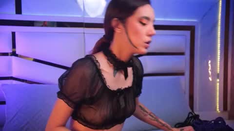 Snapshot of nix_wolf chatting on December 2025 03:12:03 AM Nixx online show from December 2025 03:12:03 AM