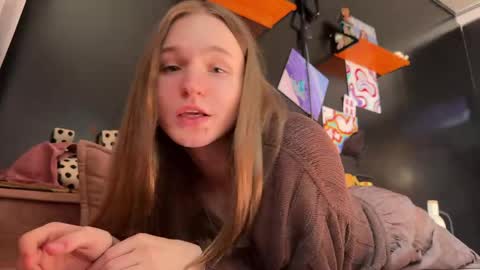 Snapshot of nloraaa chatting on May 2026 10:36:01 AM Tears Lora online show from May 2026 10:36:01 AM