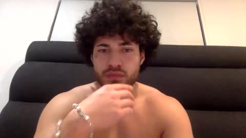 no_username4444 online show from May 2026 02:25:01 PM