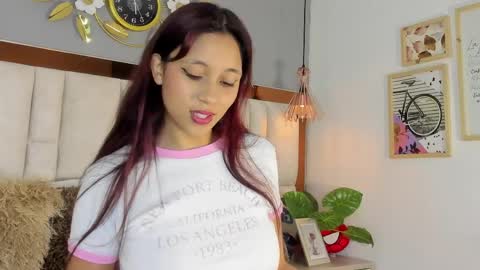 Snapshot of noa_dream chatting on March 2026 02:28:01 PM noa_dream online show from March 2026 02:28:01 PM