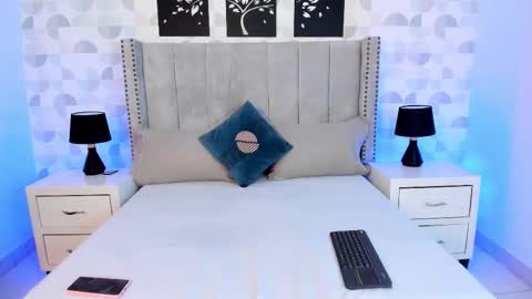 NATHALIA MORENO online show from February 2026 12:50:01 PM