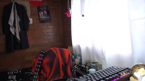 noah420sr online show from February 2025 01:00:02 PM