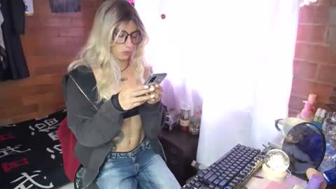 noah420sr online show from February 2025 03:31:02 PM