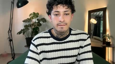 noah_and_steven online show from May 2026 06:58:01 PM
