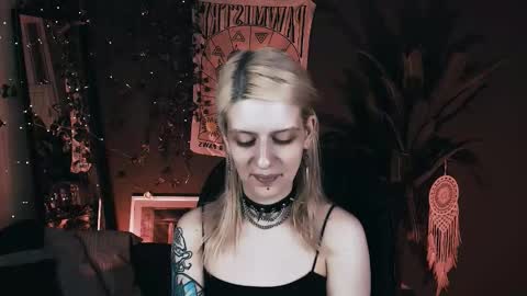 REAL name LiaDM are always open online show from November 2025 05:22:01 PM