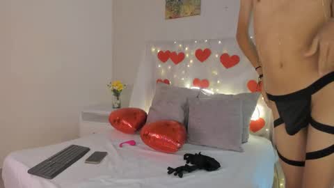 Snapshot of noah_lewiss chatting on February 2026 11:50:01 AM NOAH online show from February 2026 11:50:01 AM