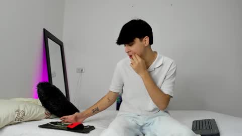 Noah online show from September 2025 08:19:01 PM