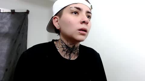 Snapshot of noah_martini chatting on March 2025 12:33:02 PM noah hehim online show from March 2025 12:33:02 PM