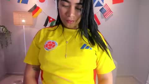 Noemy online show from June 2026 01:01:02 PM