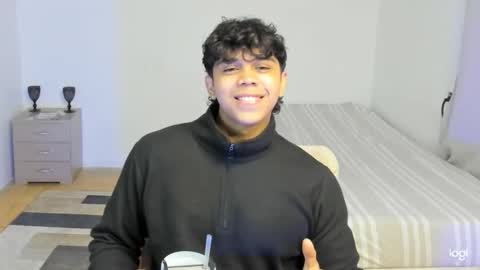 luis navas online show from May 2026 04:40:01 AM