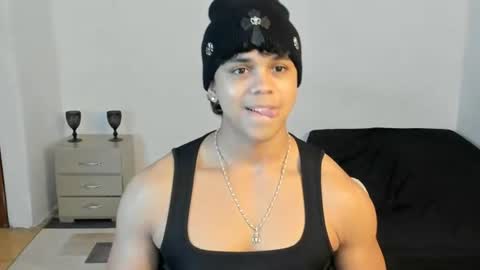 luis navas online show from August 2026 04:37:02 AM