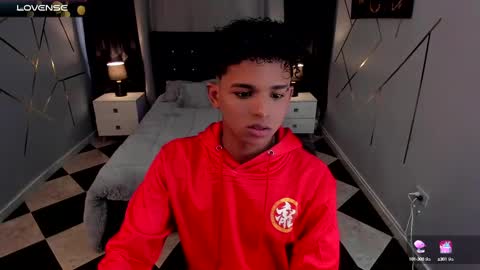 noah_smith04 online show from February 2025 02:48:02 PM