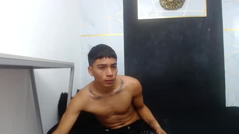 Snapshot of noah_smith07 chatting on March 2026 01:40:02 PM online show from March 2026 01:40:02 PM