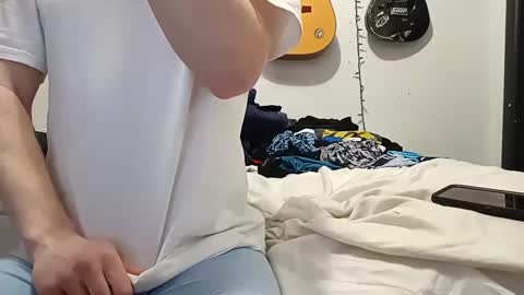 Snapshot of noah_wesley chatting on February 2025 03:59:02 AM Noah Wesley online show from February 2025 03:59:02 AM